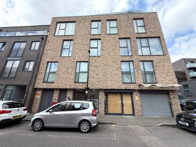 ***Two Bedroom New Build Apartment to Rent, EN1*** Main Photo