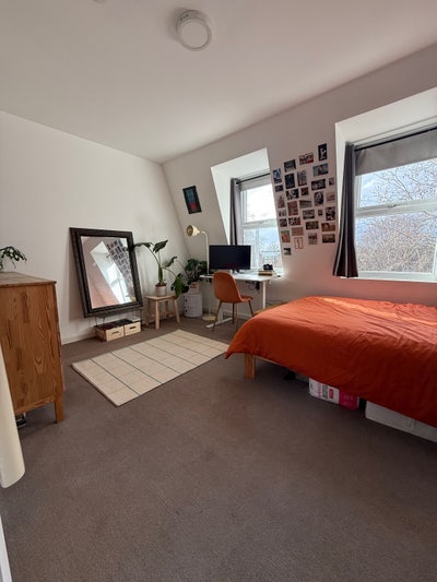 Subletting my room for a month Main Photo