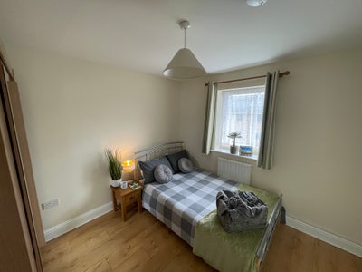 Double En-Suite Bedroom on Alice Bell Close. All b Main Photo
