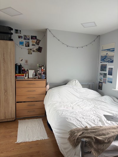 En-suite double room available in Stoke Newington  Main Photo