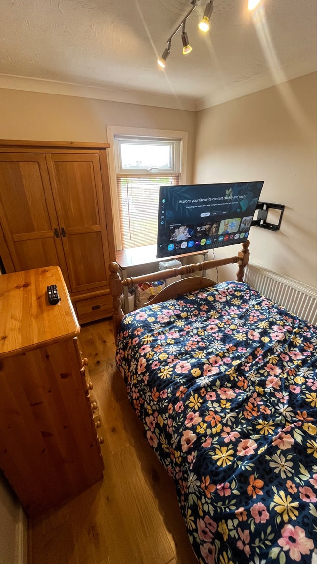 Double bedroom  Main Photo