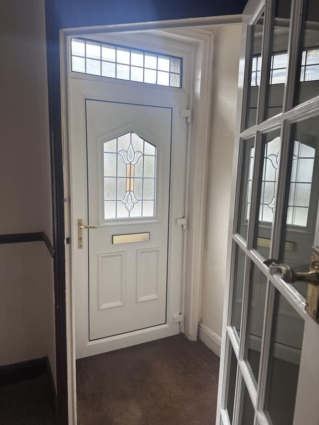 2 bed terrace for rent Main Photo