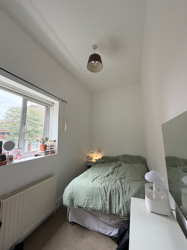 Double Room in West Hampstead/Kilburn Main Photo