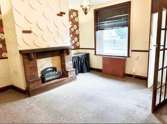 Modern 2 Bed Room Terraced House for Rent- OL15 0B Main Photo