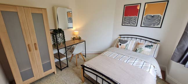 Double Room To Let In Stunning 4 Bedroom House Main Photo