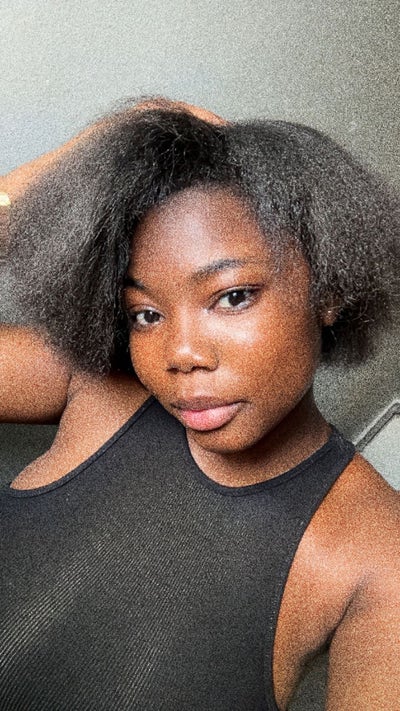 20 year old Female seeks a double room Main Photo