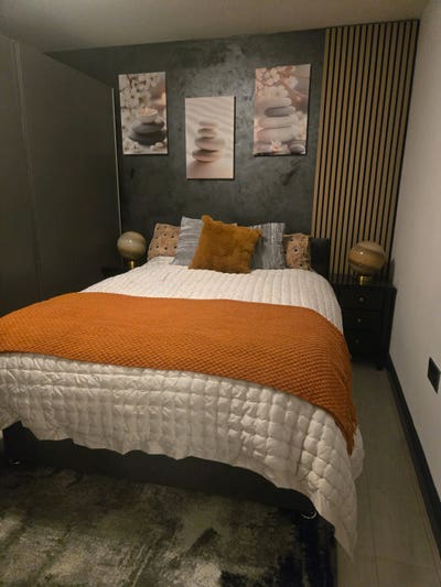 Double room in a lovely house Main Photo