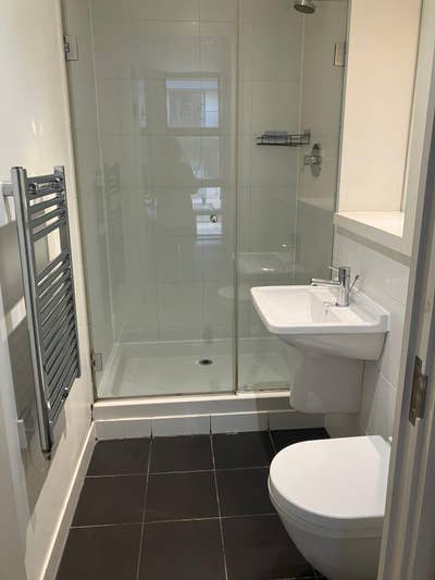 Room Availble in a new build  Main Photo