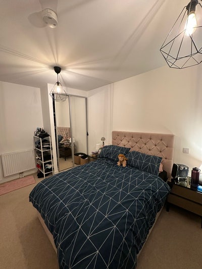 En-suite Double Bedroom in Shared Flat Main Photo