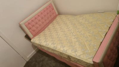 Double room available for rent near city centre  Main Photo
