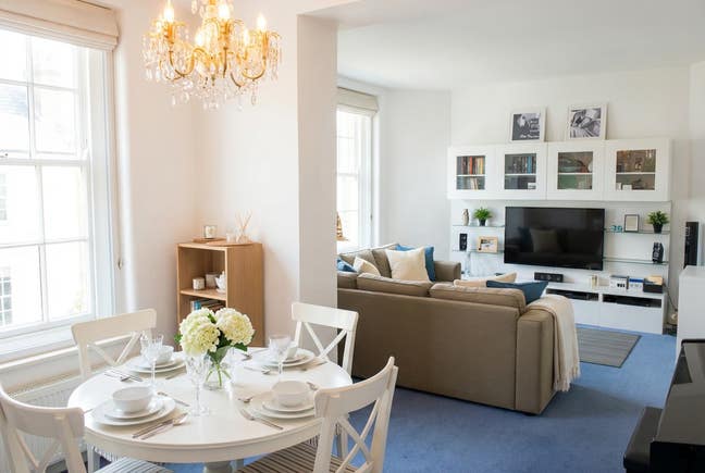 Spectacular room near LBS & Regent's University  Main Photo