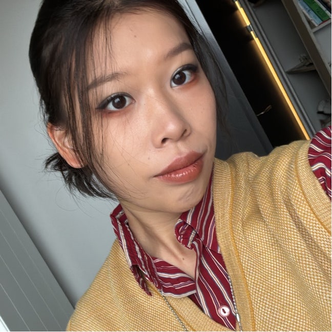 Looking for a cozy flat in the west end/center! Main Photo