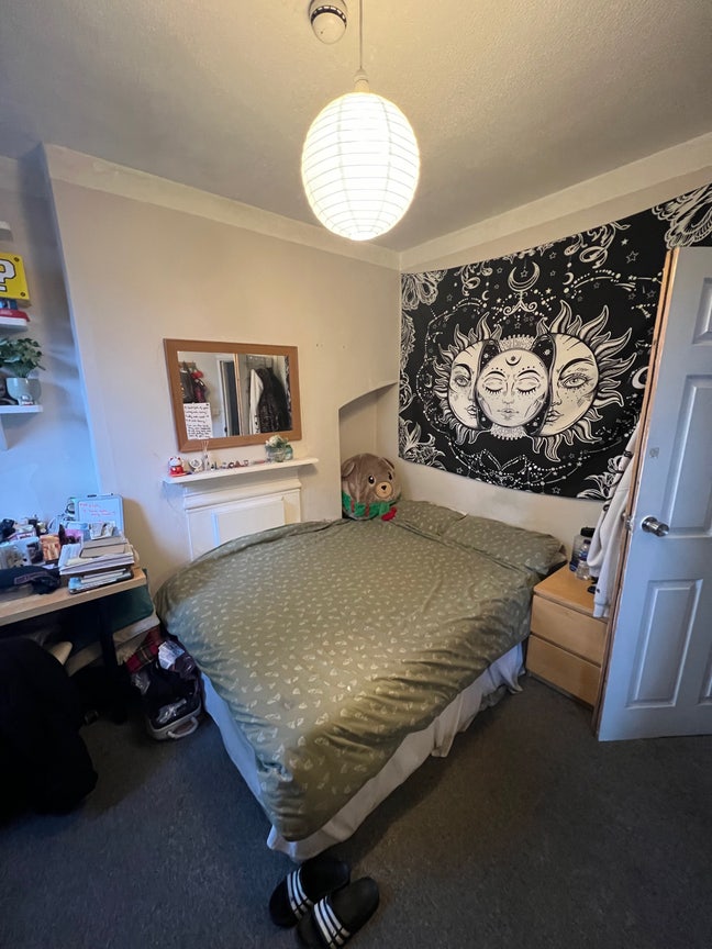 Double Room in Balham - 5 min walk to Tube/Train Main Photo