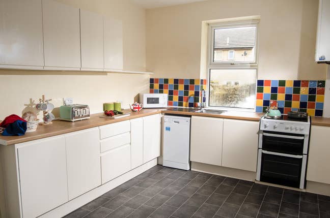 10 Dallas Road  Main Photo