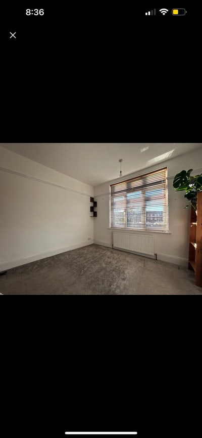 2 Double Rooms Available (Bills Included) Main Photo