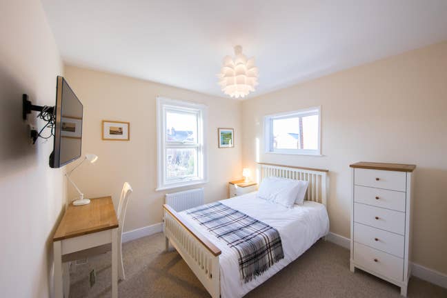 Last Double Ensuite Room Available  Main Photo