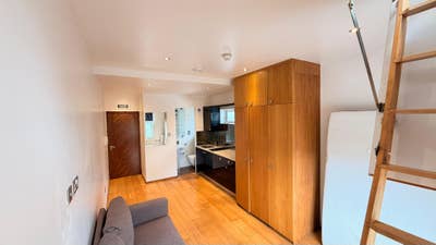 Furnished Studio Near Golders Green Station Main Photo