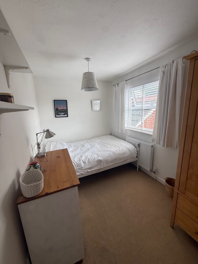 Double room to rent Main Photo