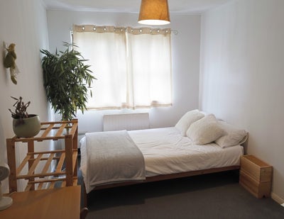 Large Double Rooms | Jubilee Line Access | &pound;850 Main Photo