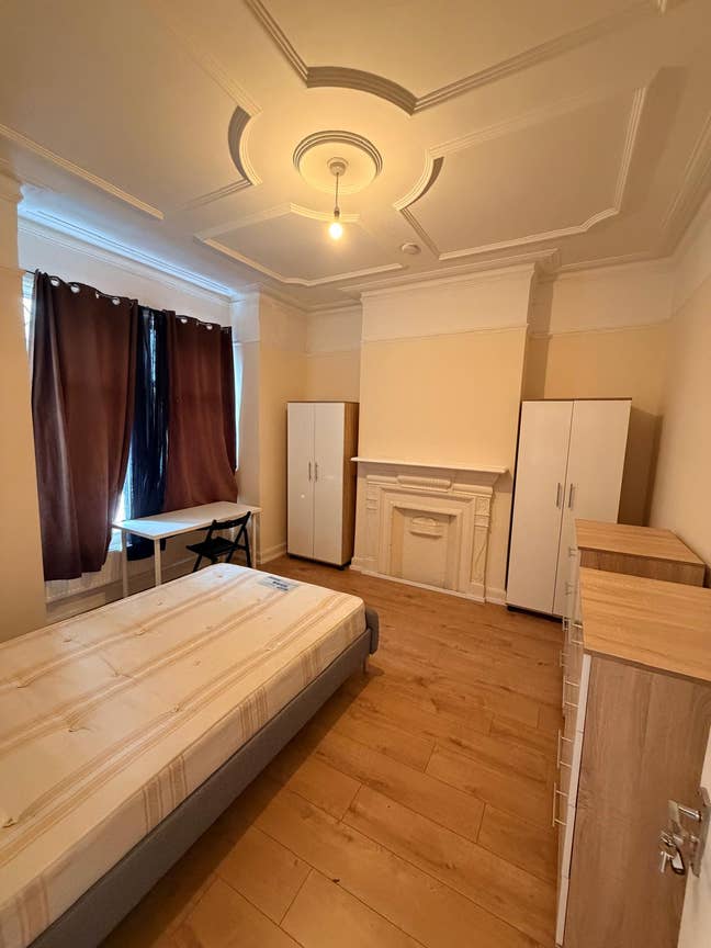 Spacious Double Room 10 Mins from Thameslink Main Photo