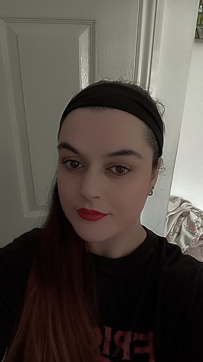 Looking for a spare room Main Photo