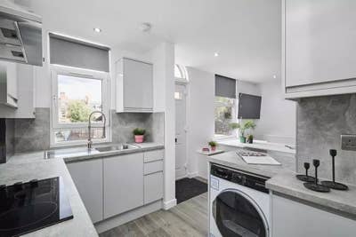 Room Available to Rent - Tenant Needed! Main Photo