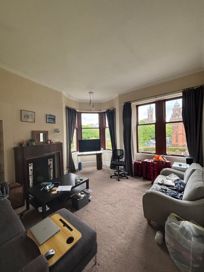 Room for Rent in Spacious West End Flat Main Photo