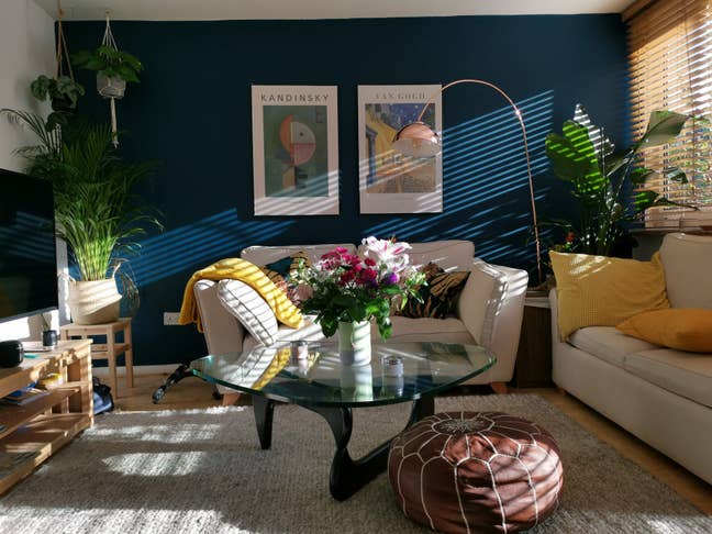 Sunny 3 bedroom maisonette for single family Main Photo