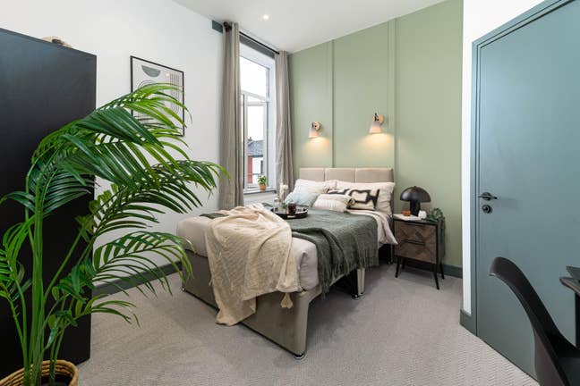 New Ensuite Studios | Gtr Manchester | Bills Inc Main Photo
