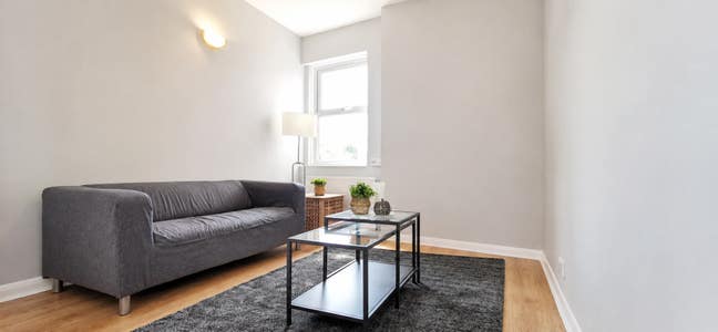 Lovely One Bed Flat, 51 High Road, Willesden, NW10 Main Photo