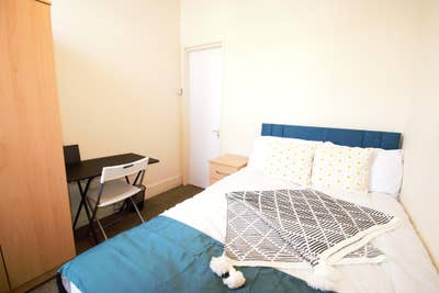 Lovely Double Room in Cricklewood | Bills Included Main Photo