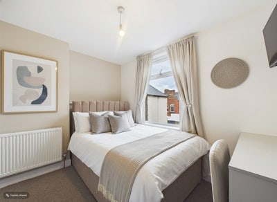 Furnished Double Rooms Available Main Photo