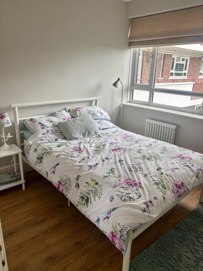 Double room 5 mins from Wimbledon Championships  Main Photo