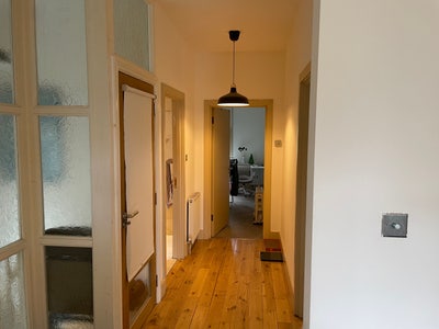 Double bedroom in a 2 bedroom flat Main Photo