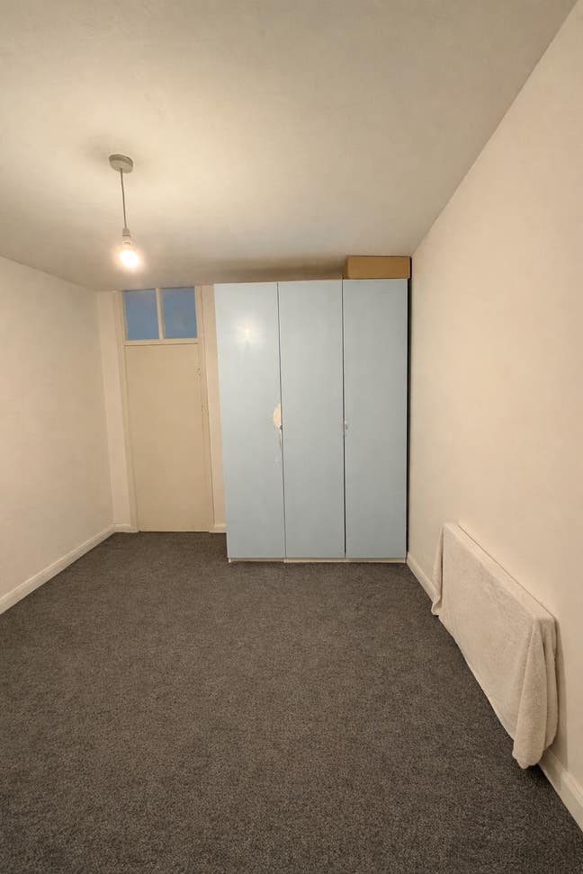 Double Room to Rent Main Photo