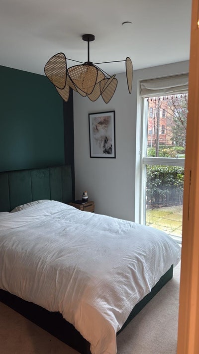 Double Room in Horlicks 15/20 min from Paddington  Main Photo
