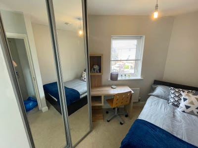 Double En-Suite Room – Alice Bell Close, CB4 Main Photo