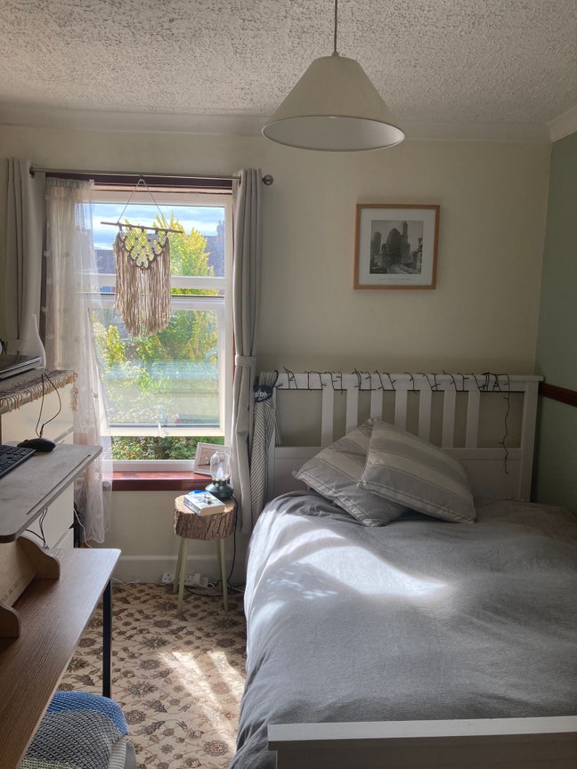 Double Room in Cowley *UPDATED* Main Photo