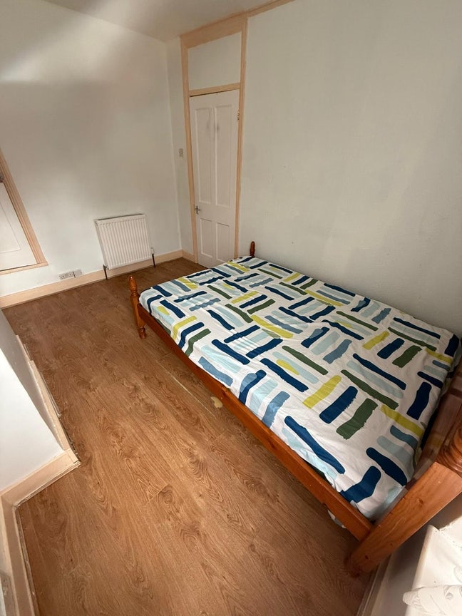 Double Room Available  Main Photo