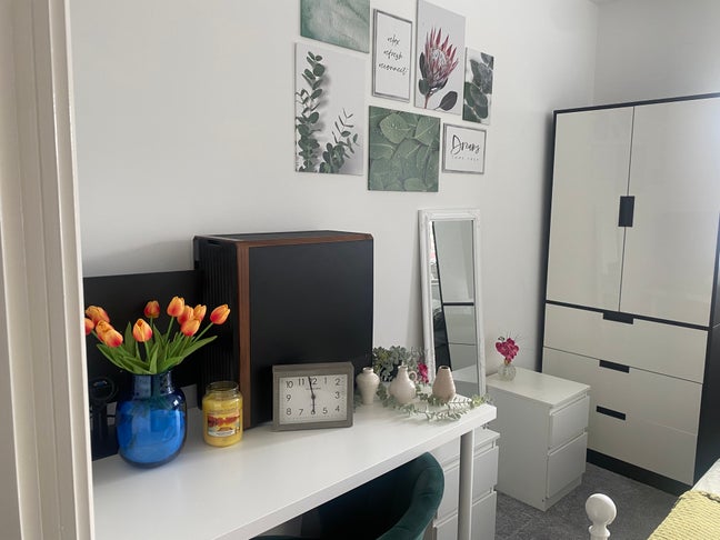 Small double bedroom to rent Main Photo