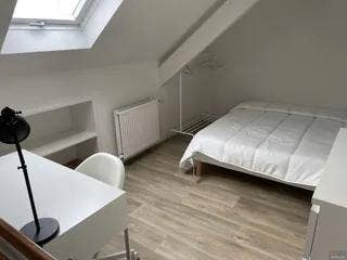 Modern new single room in quite area of  Surbiton  Main Photo