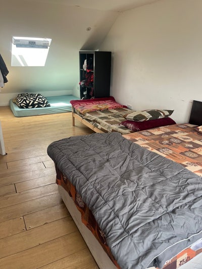 Loft With attached Bathroom  Main Photo