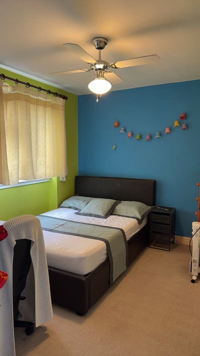Double room to rent near town centre  Main Photo