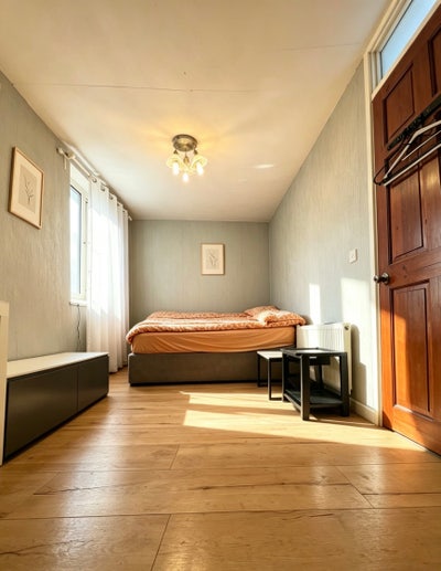 Furnished Double Room  Main Photo