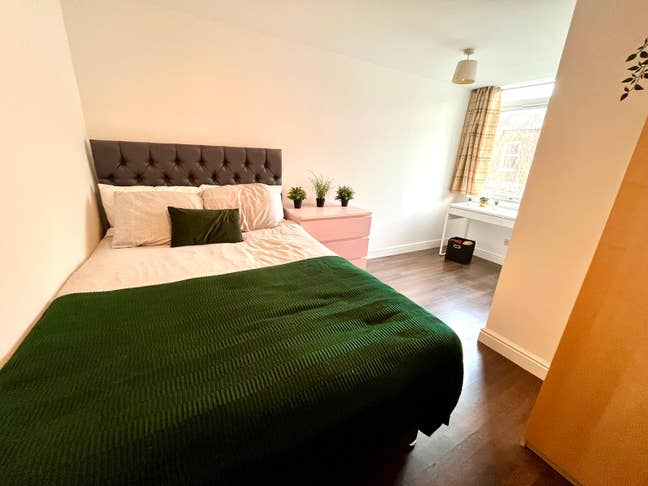💼Work, Live, Relax – Pro House Share | RUSHOLME Main Photo
