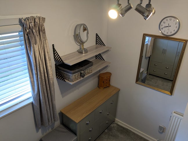 Small double room fully furnished  Main Photo