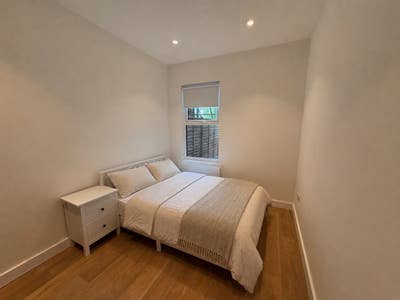 Double Room with private bathroom &pound;850 Main Photo