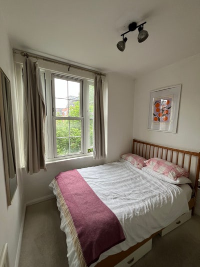 Double bed room for rent in Bermondsey!   Main Photo