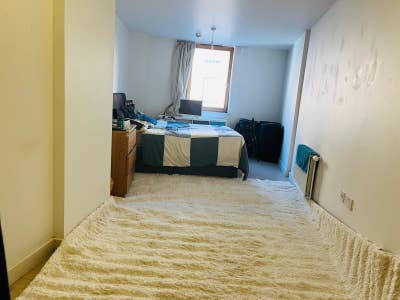 Very large room to let in Camden Town NW1 Main Photo