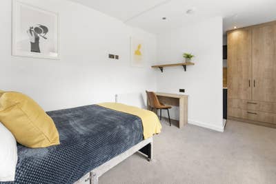 The Bespoke & Oak Property - Dickens Street (PE1) Main Photo